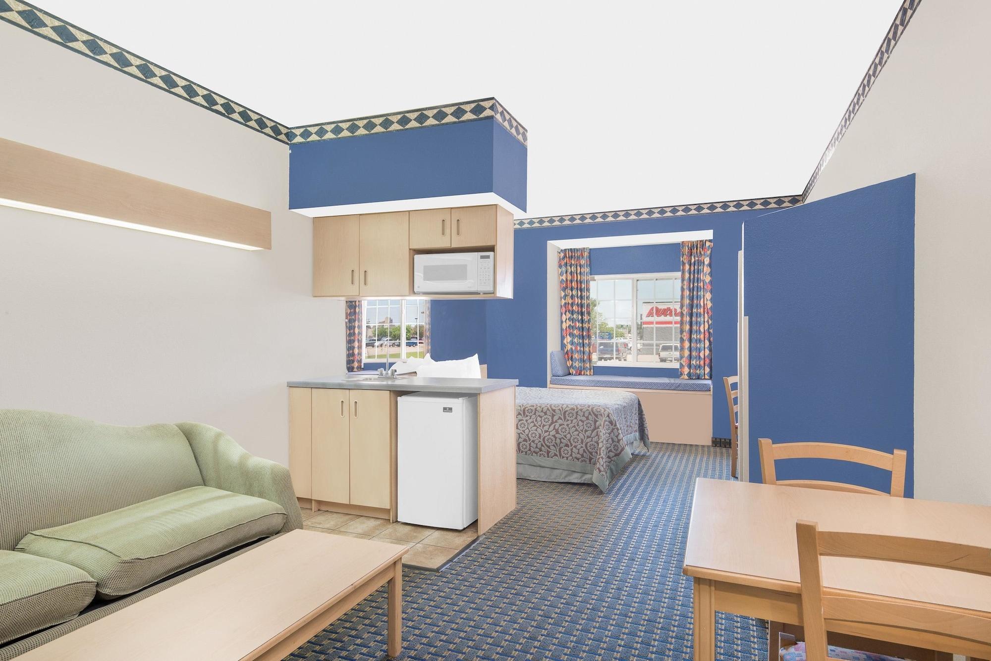 Days Inn & Suites By Wyndham Hutchinson Exterior foto